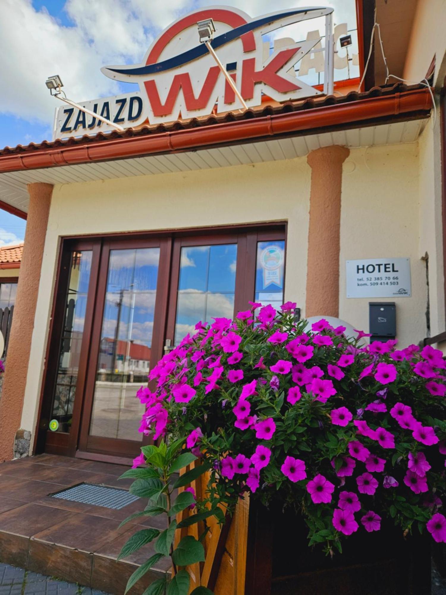 Zajazd Wik Slesin  Kültér fotó